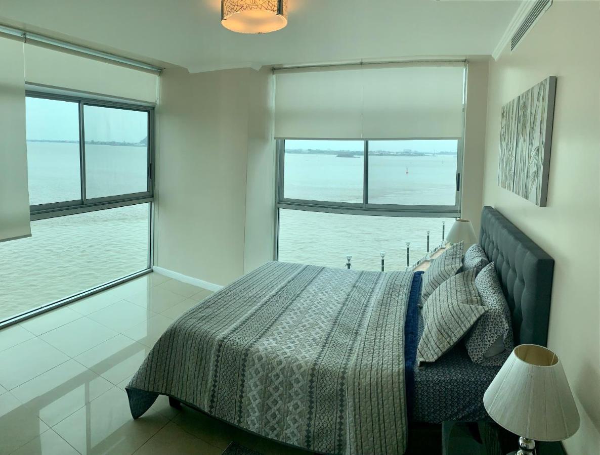 Apartamento Vista Al Rio Puerto Santana Riverfront 1 Guayaquil Eksteriør bilde